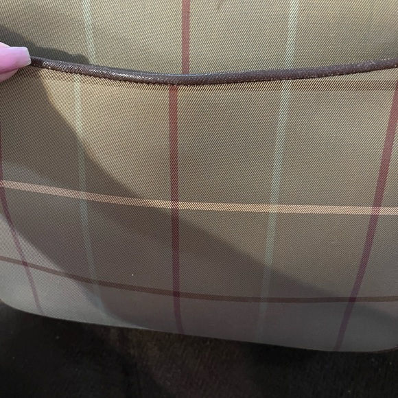 Burberry Brown Plaid Shoulder Bag It Has 2 Small Faded Marks On It - Picture 8 of 12